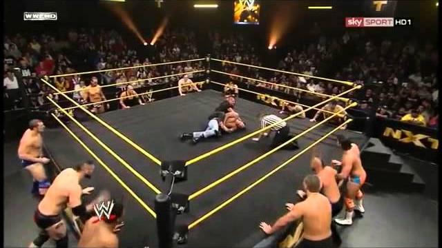 WWE: NXT Seth Rolins-vs-Corey Graves Lumberjack Match! Реслинг!